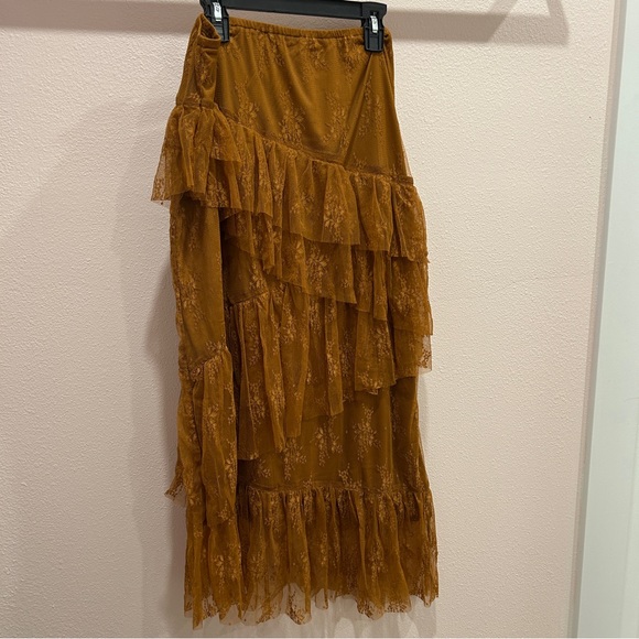 Hem & Thread Asymmetrical Rust Brown Skirt - Picture 2 of 6